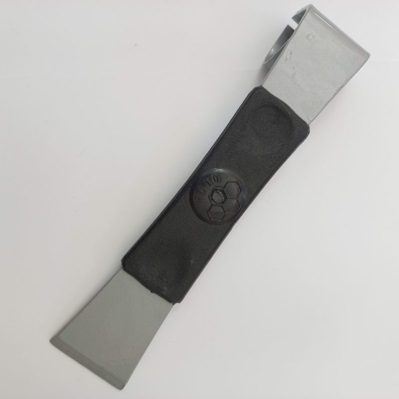 Kaltas – pikio grandiklis (185 mm)