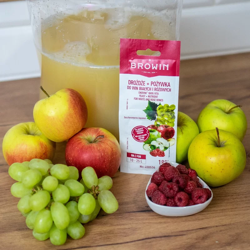 Mielės + maistinė medžiaga baltajam ir rožiniam vynui Enovini® BAYA VITA, 17 g