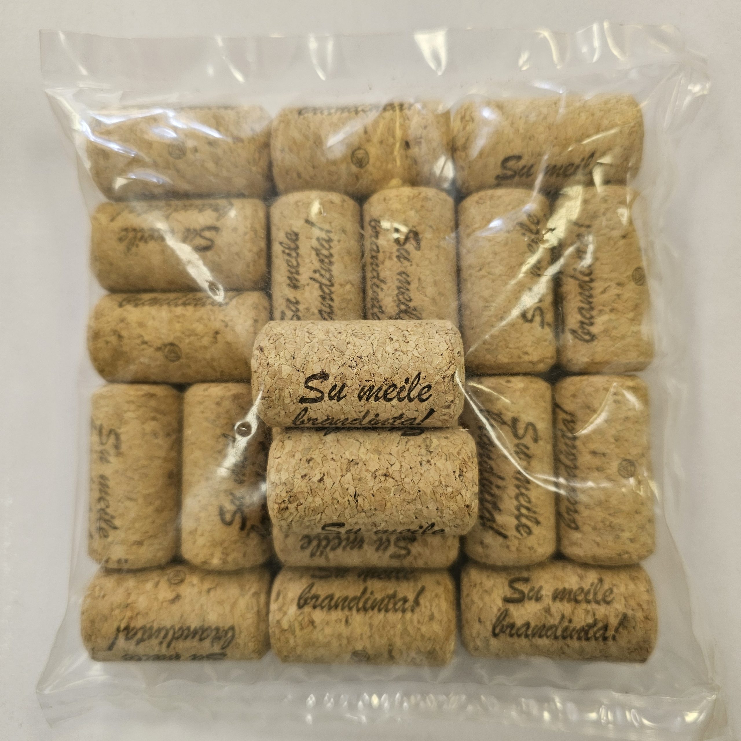 Vyno kamštis Advantec 38x23mm, presuotų drožlių (Su meile brandinta!)